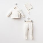 Ensemble bébé 3 pièces en maille – Douceur & confort – Image 3