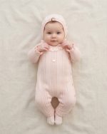 Grenouillère bébé élégante avec bonnet assorti – Image 7