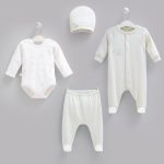 Ensemble Naissance 4 Pièces – Vert Sauge en Coton Doux