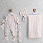 Ensemble Naissance 6 Pièces – Douceur Écrue & Dentelle